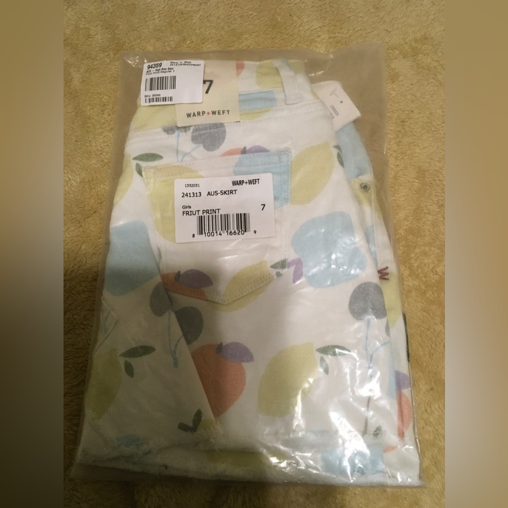 Warp + Weft High Rise Skirt multi color fruit print, size 7 girls